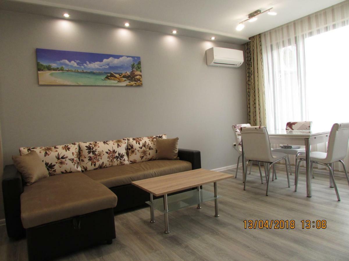 Синият Залив Pomorie Luaran gambar